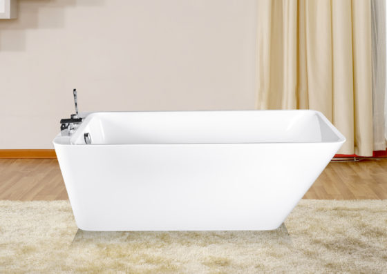 67″ modern acrylic tub