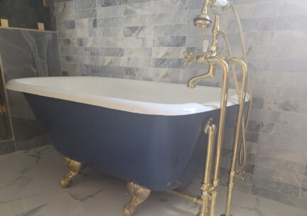 54" rolled top classic cast iron tub